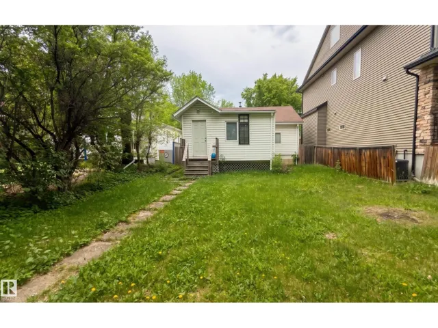 10226 148 ST NW, Edmonton, Alberta T5N3G4