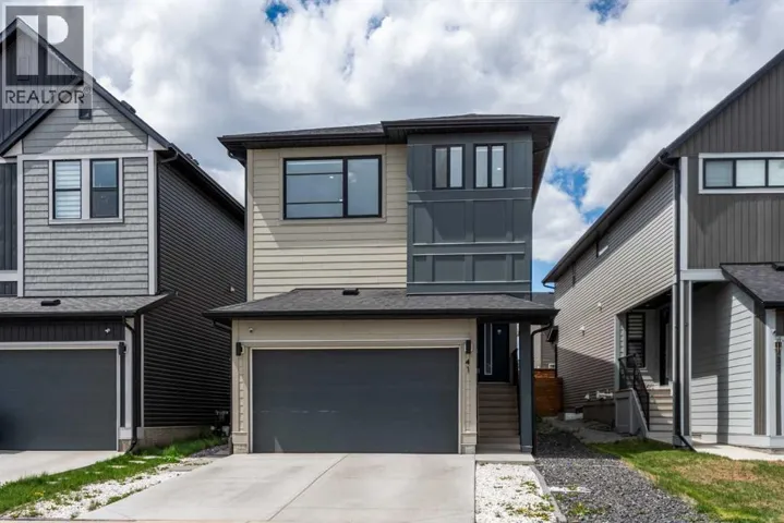 41 Copperhead Road SE, Calgary, Alberta T2Z5H1