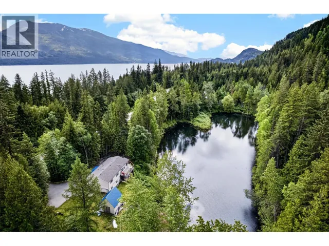 4761 Highway 31, Fletcher Creek, British Columbia V0G1M0