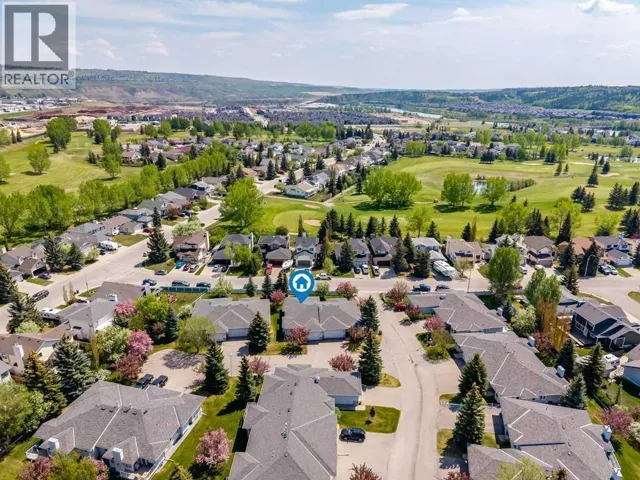 31, 8 Riverview Circle, Cochrane, Alberta T4C1X1