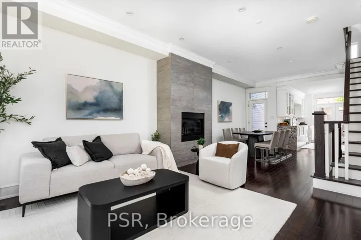 38 WYNDHAM STREET, Toronto (Little Portugal), Ontario M6K1R7
