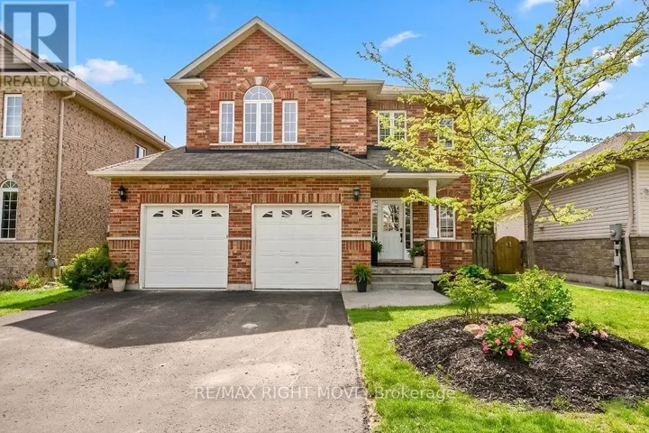 122 ATLANTIS DRIVE, Orillia, Ontario L3V0A8