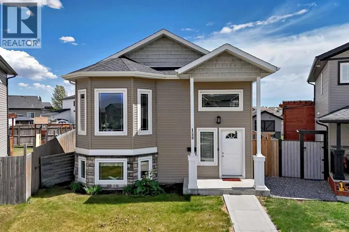 128 Almond Crescent, Blackfalds, Alberta T4M0J5