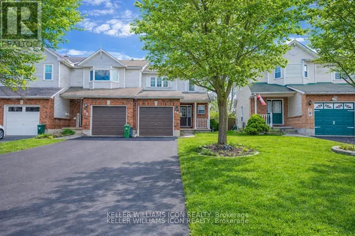 48 BLACKDOME CRESCENT, Ottawa, Ontario K2T1A9