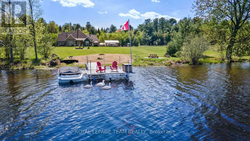 43 GREEN GATE LANE, North Algona Wilberforce, Ontario K0J1X0