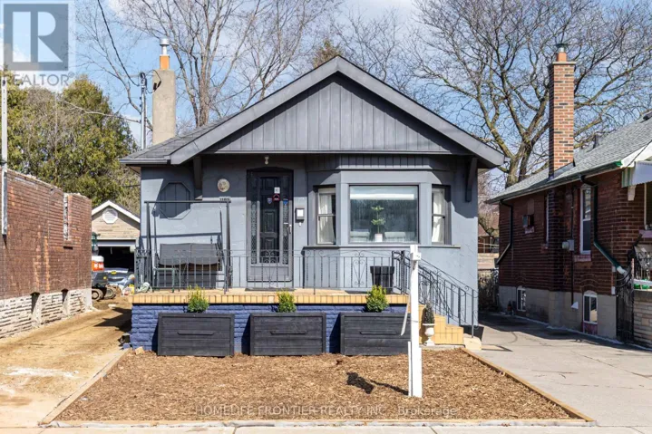 1105 GREENWOOD AVENUE, Toronto (East York), Ontario M4J4E5