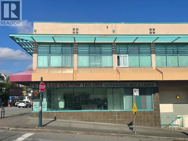 100 223 W BROADWAY, Vancouver, British Columbia V5Y1P5