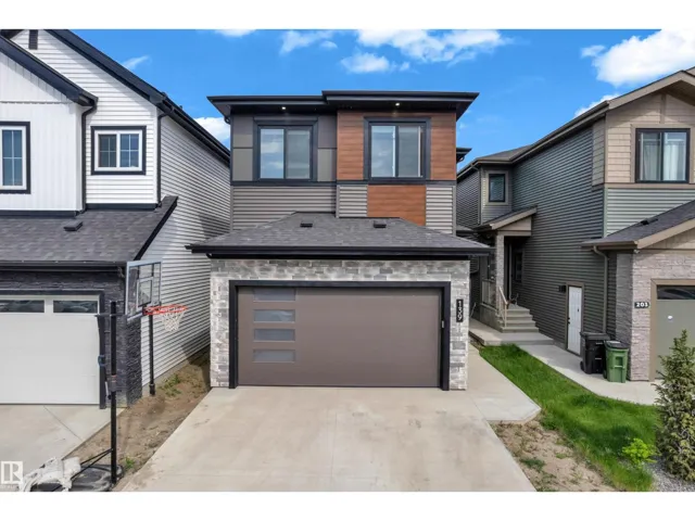 139 28 ST SW, Edmonton, Alberta T6X1A7