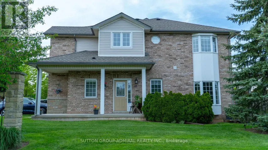 40 - 232 STONEHENGE DRIVE, Hamilton (Meadowlands), Ontario L9K1R5