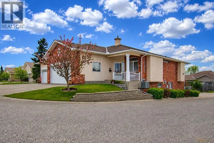 58, 99 Christie Point SW, Calgary, Alberta T3H3K8
