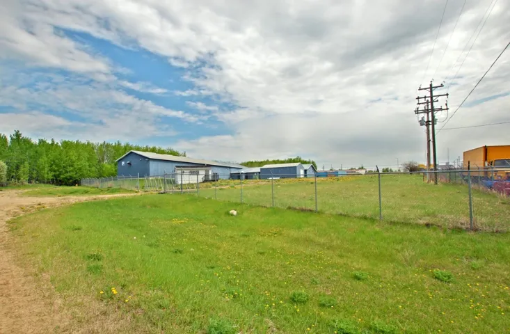 5215 Ronden St, Onoway, Alberta T0E1V0