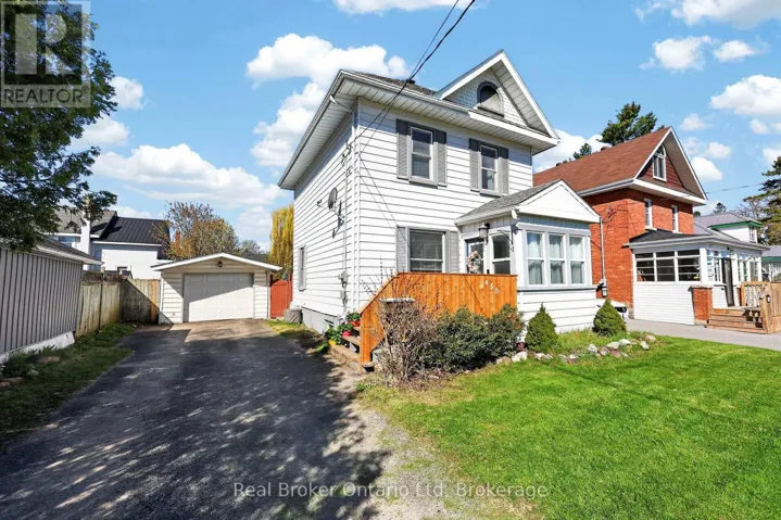 438 RUSSELL STREET, Midland, Ontario L4R3A9