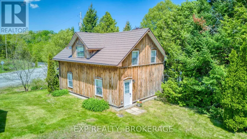 2740 BOLINGBROKE ROAD, Tay Valley, Ontario K0H2B0