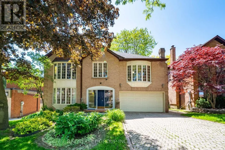 11 RIDERWOOD DRIVE, Toronto (St. Andrew-Windfields), Ontario M2L2X4