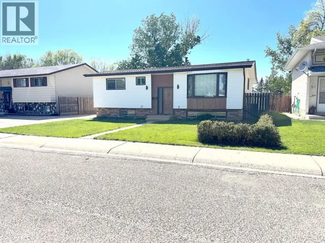 53 Collins Crescent SE, Medicine Hat, Alberta T1B1T7