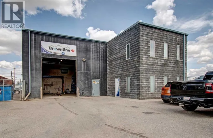 40 East Lake Green NE, Airdrie, Alberta T4A2J2