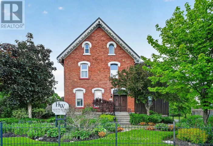 105 5TH STREET E, Cornwall, Ontario K6H2L6