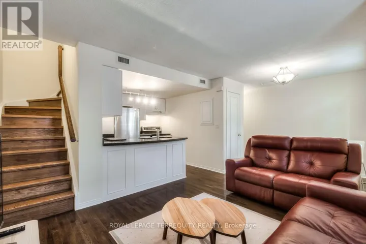 16 - 100 REDPATH AVENUE, Toronto (Mount Pleasant West), Ontario M4S2J7