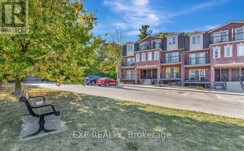 45 CEDAR HILL CRESCENT, Kitchener, Ontario N2E0A2