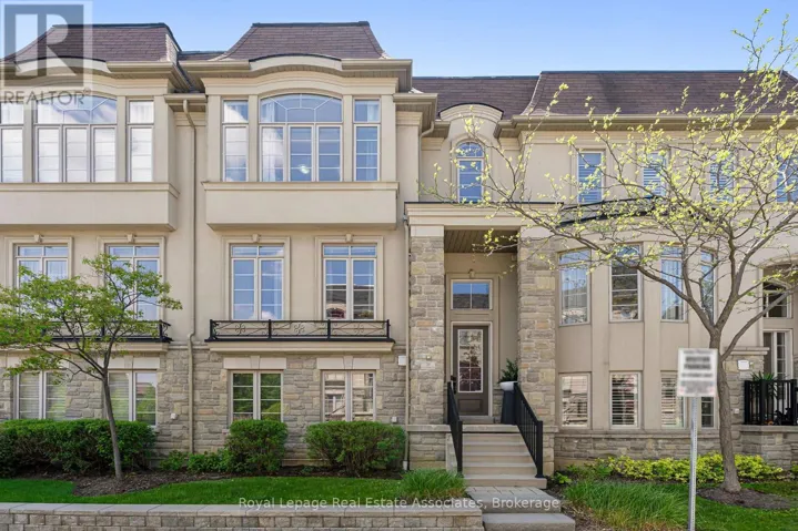 20 - 4135 SHIPP DRIVE NE, Mississauga (City Centre), Ontario L4Z0A7