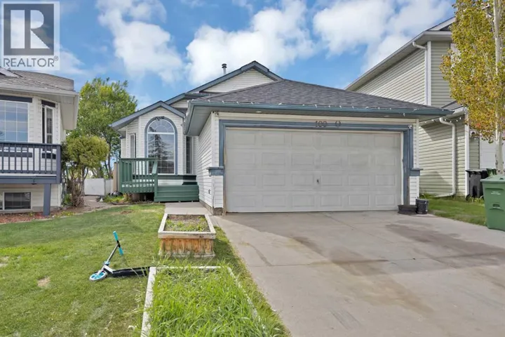 100 SAN DIAGO Green NE, Calgary, Alberta T1Y7C5