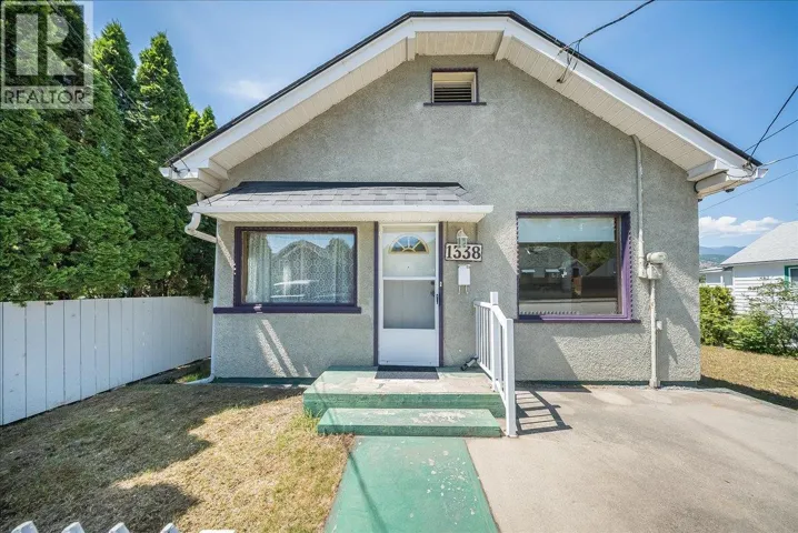 1338 Third Avenue, Trail, British Columbia V1R1P4