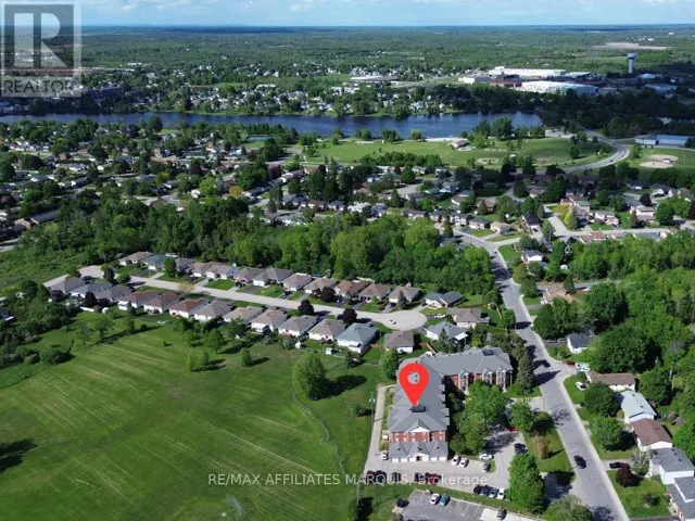 115 - 40 PEARL STREET, Smiths Falls, Ontario K7A5B5