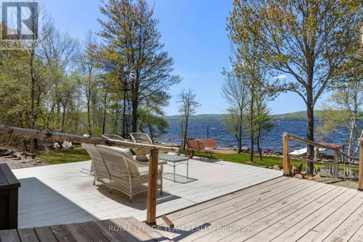 697 CURTISS ROAD, Madawaska Valley, Ontario K0J1B0
