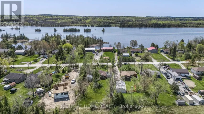 194 MCGUIRE BEACH ROAD, Kawartha Lakes (Carden), Ontario K0M2B0