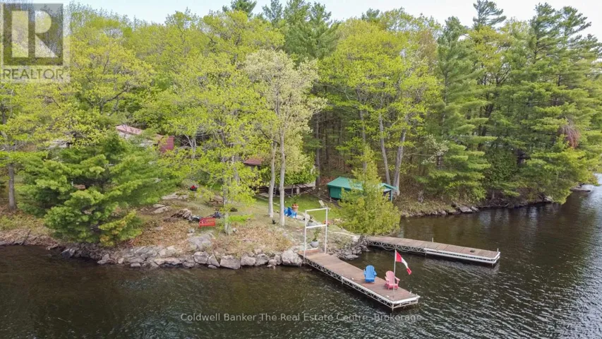 1319 WEST LIONS HEAD ROAD, Gravenhurst (Wood (Gravenhurst)), Ontario P0P1G0
