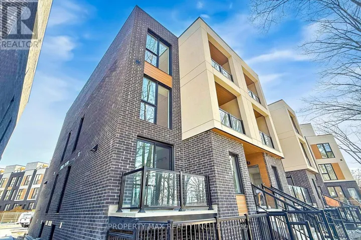 9 - 170 CLONMORE DRIVE, Toronto (Birchcliffe-Cliffside), Ontario M1N0B9