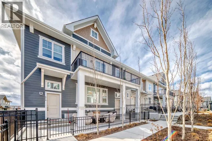410 Cranbrook Walk SE, Calgary, Alberta T3M2V5