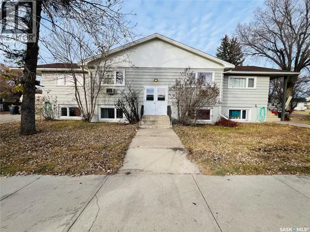 335 Chaplin STREET W, Swift Current, Saskatchewan S9H0G2