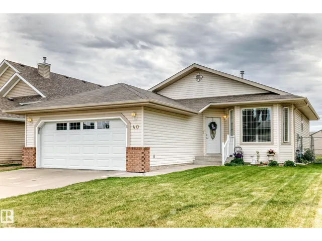 40 HERITAGE CR, Stony Plain, Alberta T7Z2G1