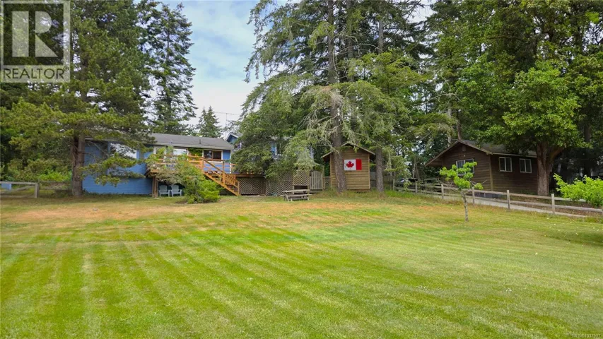 105 Byron Rd, Salt Spring, British Columbia V8K1C8