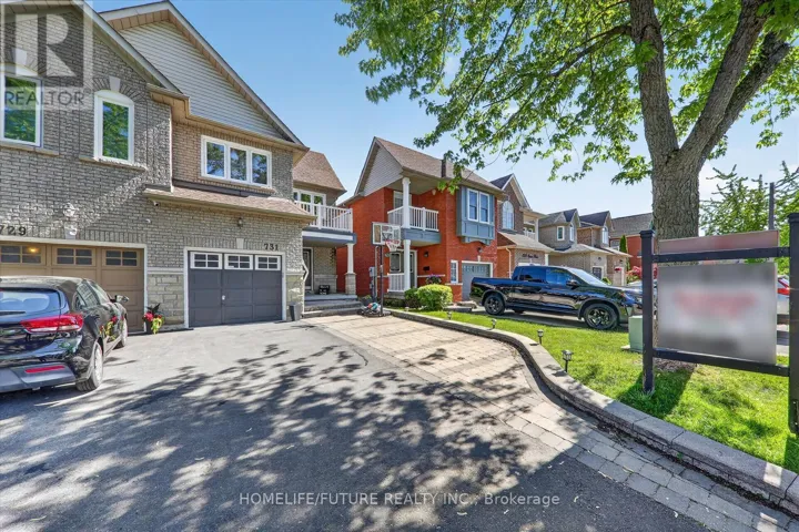 731 SWAN PLACE, Pickering (Amberlea), Ontario L1X2V7