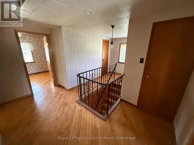 780