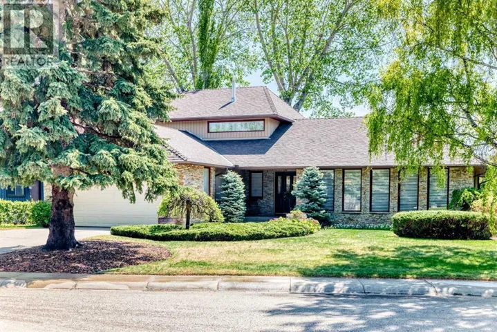 123 Varsity Estates Grove NW, Calgary, Alberta T3B4C8