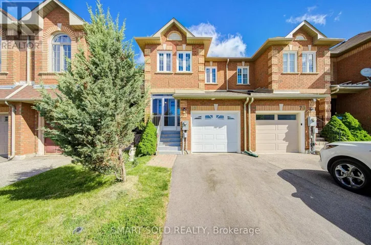 68 DENTON CIRCLE, Vaughan (Maple), Ontario L6A2N4