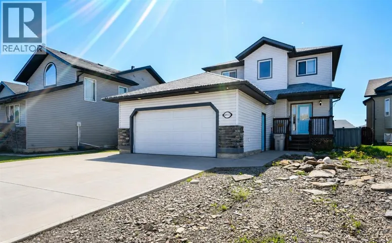 8933 114 Avenue, Grande Prairie, Alberta T8X1T9