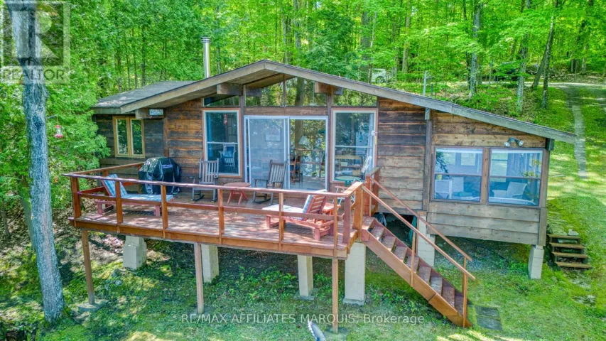415 YVON LANE, Rideau Lakes, Ontario K0G1X0