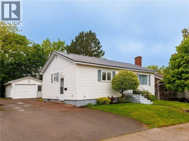198 Jones Street, Moncton, New Brunswick E1C6K3