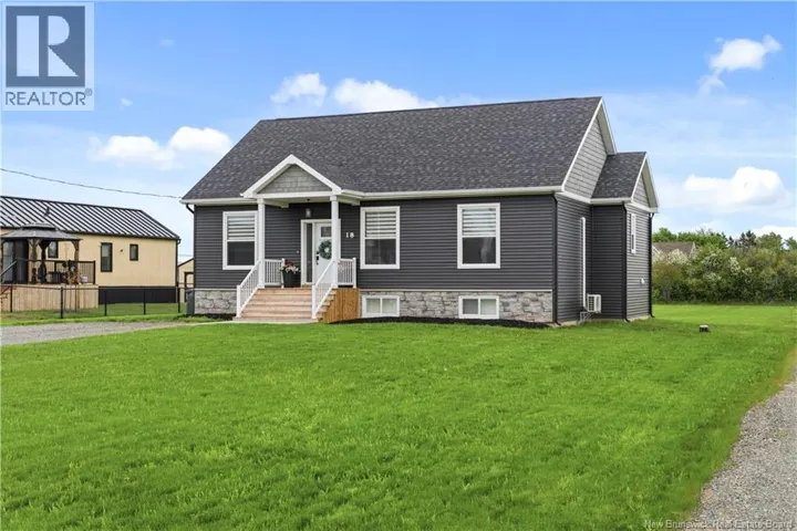 18 Bedeche Street, Cap-Pelé, New Brunswick E4N0G1
