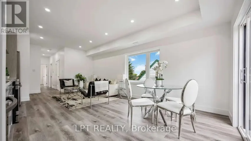 19 HATFIELD CRESCENT, Toronto (Elms-Old Rexdale), Ontario M9W3R7