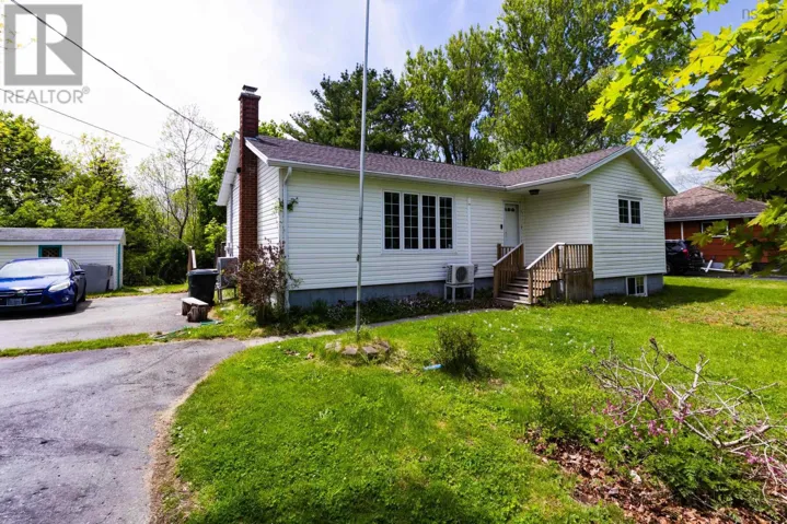 119 Harriet Street, Shelburne, Nova Scotia B0T1W0