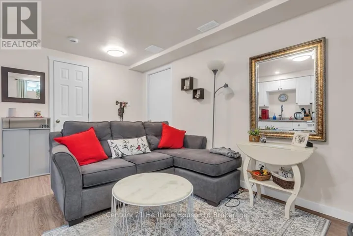 #6 - 112 ROLPH STREET, Tillsonburg, Ontario N4G3Y6
