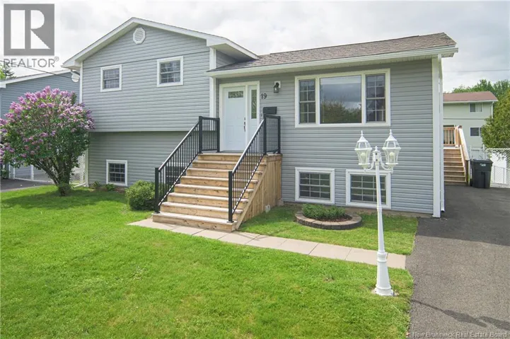 19 Hatheway Street, Fredericton, New Brunswick E3B6H4