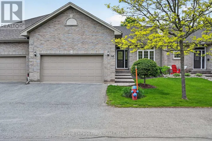 42 - 301 CARNEGIE AVENUE, Peterborough (Northcrest Ward 5), Ontario K9L0B3