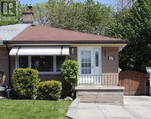 27 MEDWAY CRESCENT, Toronto (Bendale), Ontario M1P3T7
