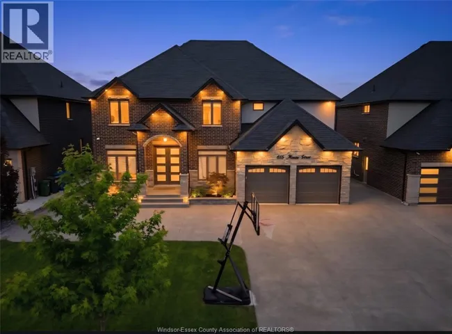 615 MARCHE STREET, Lakeshore, Ontario N8L0K2